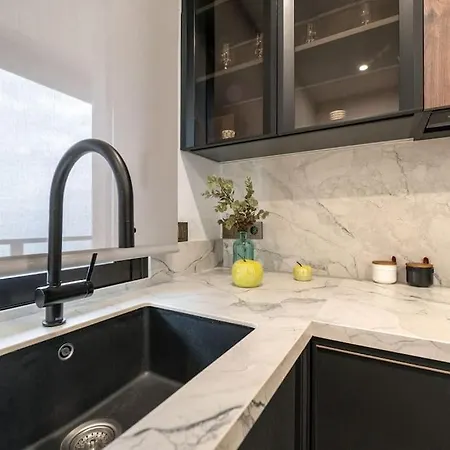 Апартаменти Lxr Matisse 2hab Primera Linea De Playa Фуенхірола